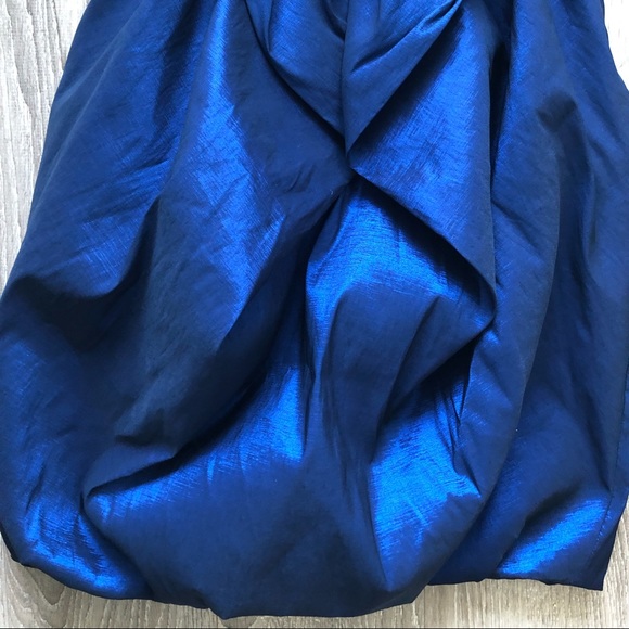 Beautiful Taffeta Dress - Picture 2 of 4